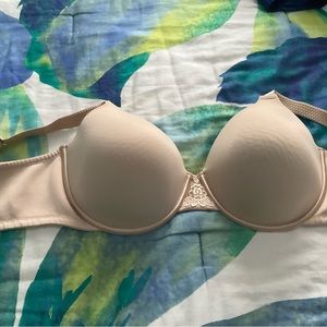 Vanity Fair 40d bra beige
